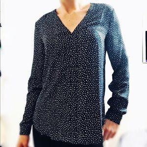 Banana Republic Elegant Long Sleeve Blouse Shirt